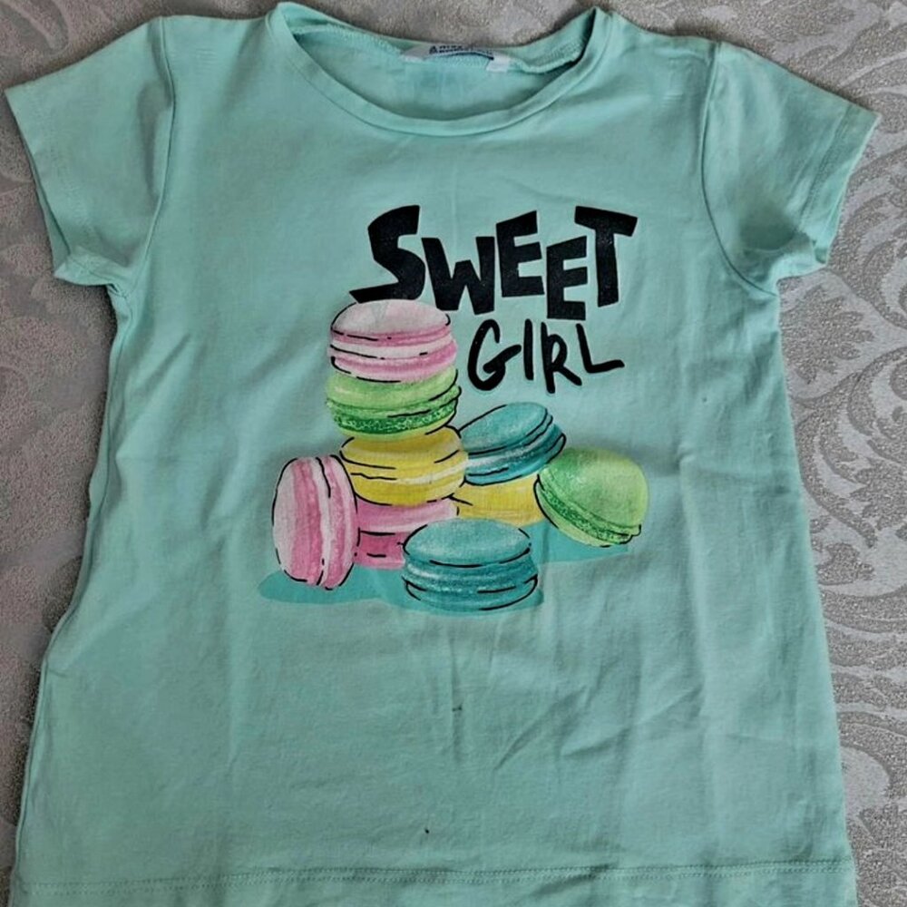 Girls' T-Shirt Size 3T